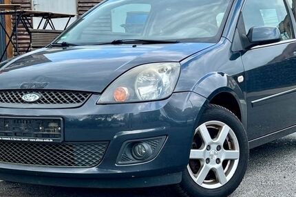 Ford Fiesta 158.547 km 2.500 &euro; Gelsenkirchen 45884