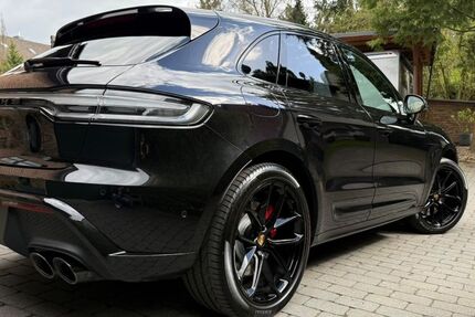 Porsche Macan 62.000 km 82.800 &euro; Krefeld 47800