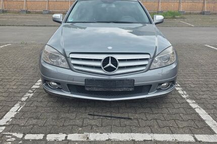 Mercedes-Benz C 320 229.000 km 4.700 &euro; Gelsenkirchen 45881