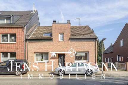 Haus Oberhausen Biefang - 7 Zimmer, 217 m&sup2;, 330.000&euro; | Angebot:25545438