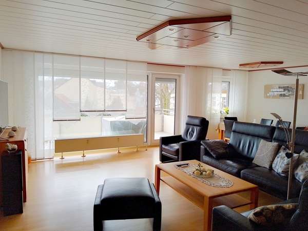 Etagenwohnung Duisburg / Alt-Homberg Homberg - 3 Zimmer, 92 m&sup2;, 200.000&euro; | Angebot:26187385