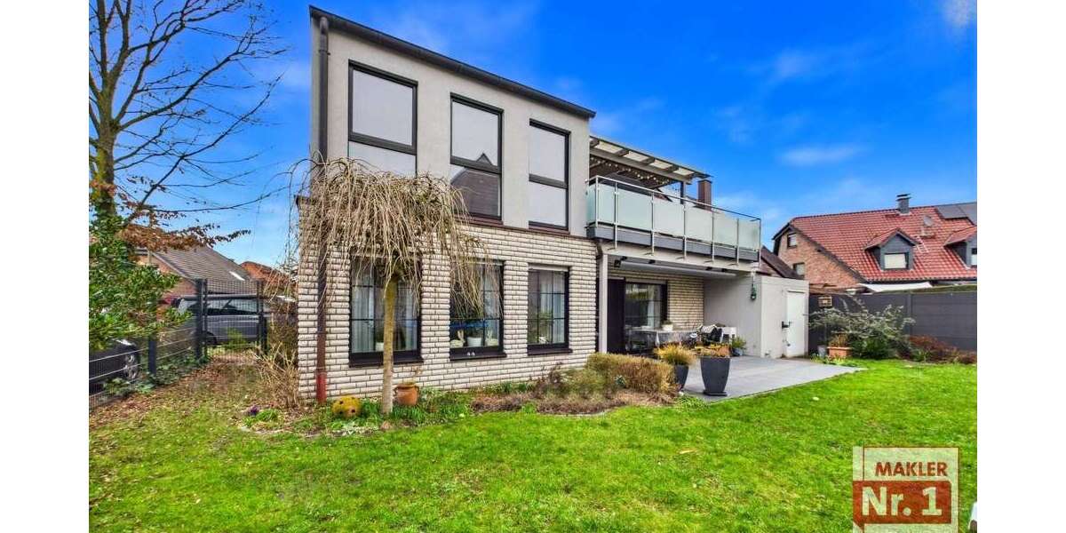 Einfamilienhaus Hünxe - 7 Zimmer, 256 m&sup2;, 799.000&euro; | Angebot:25789722