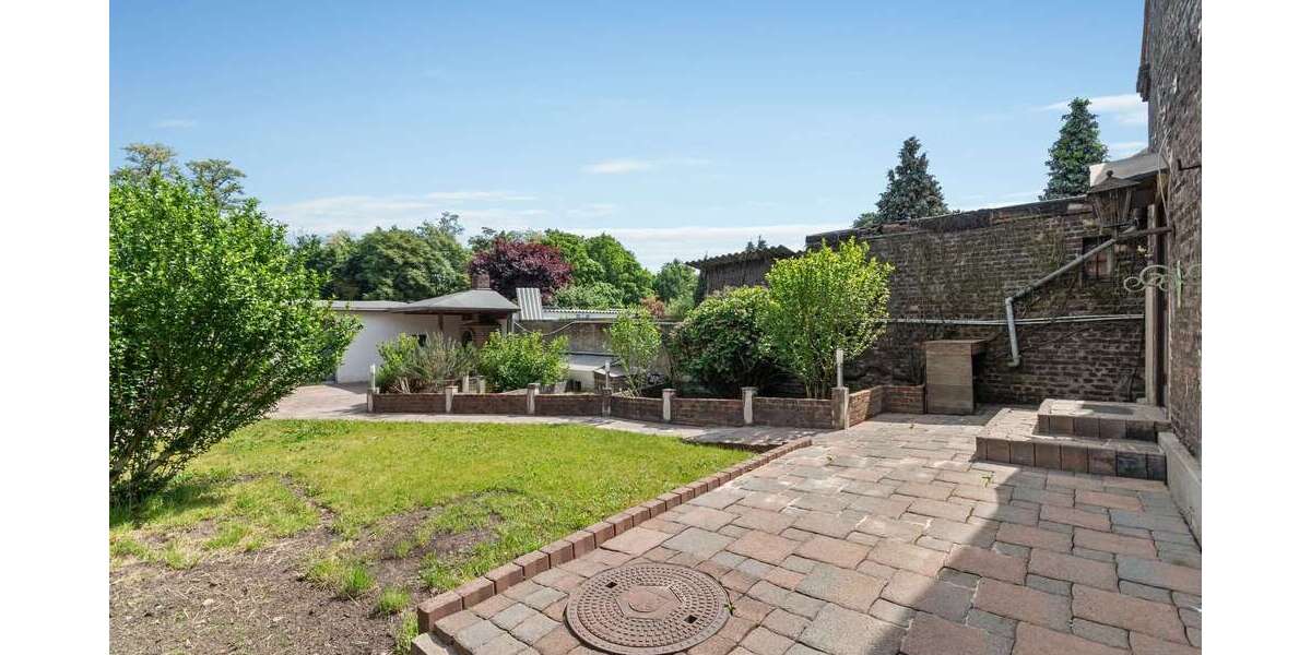 Einfamilienhaus Duisburg Essenberg - 6 Zimmer, 133 m&sup2;, 350.000&euro; | Angebot:22087101