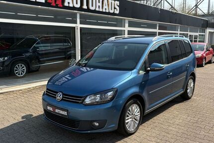 VW Touran 156.000 km 10.600 &euro; Oberhausen 46049