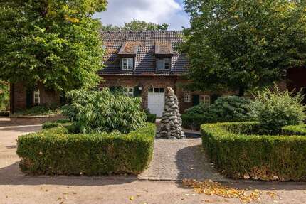 Haus Schermbeck - 14 Zimmer, 563 m&sup2;, 2.795.000&euro; | Angebot:25203767