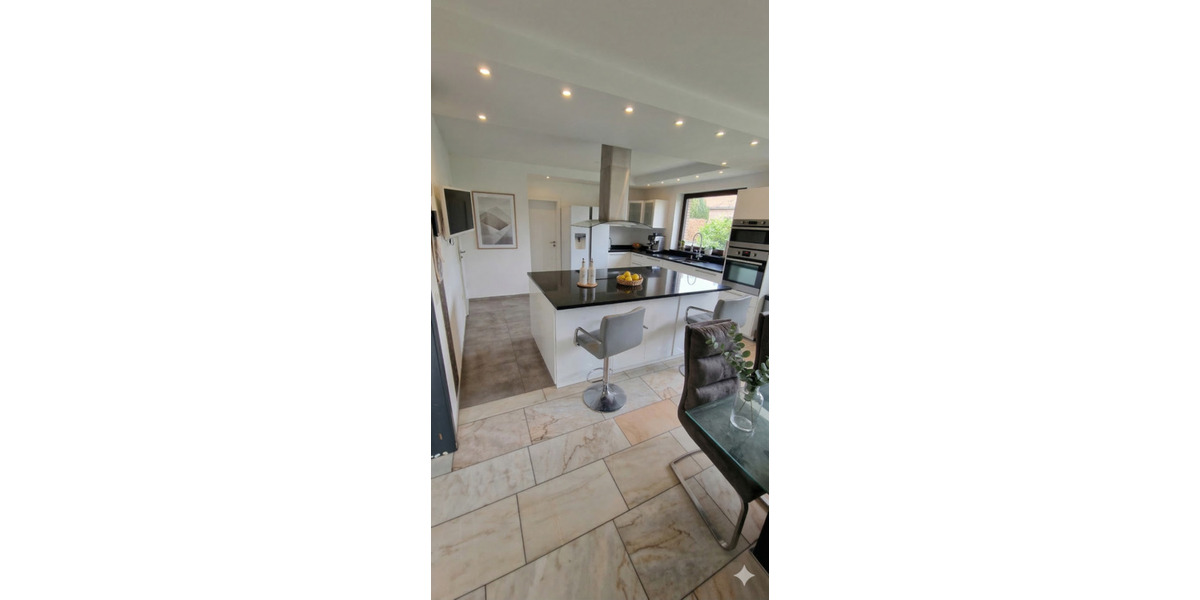 Einfamilienhaus Wesel - 6 Zimmer, 275 m&sup2;, 945.000&euro; | Angebot:25826803