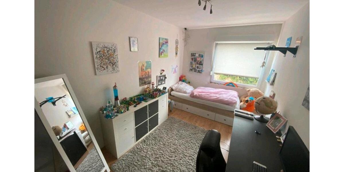 Etagenwohnung Duisburg Angerhausen - 3.5 Zimmer, 70 m&sup2;, 212.000&euro; | Angebot:26313053