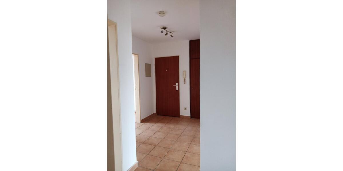 Dachgeschoßwohnung Gelsenkirchen - 3.5 Zimmer, 66 m&sup2;, 430&euro; | Angebot:25839834