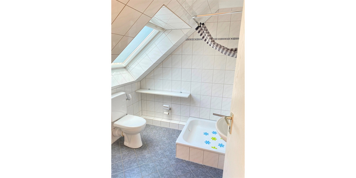 Etagenwohnung Rheinberg Budberg - 3 Zimmer, 90 m&sup2;, 175.000&euro; | Angebot:25777852