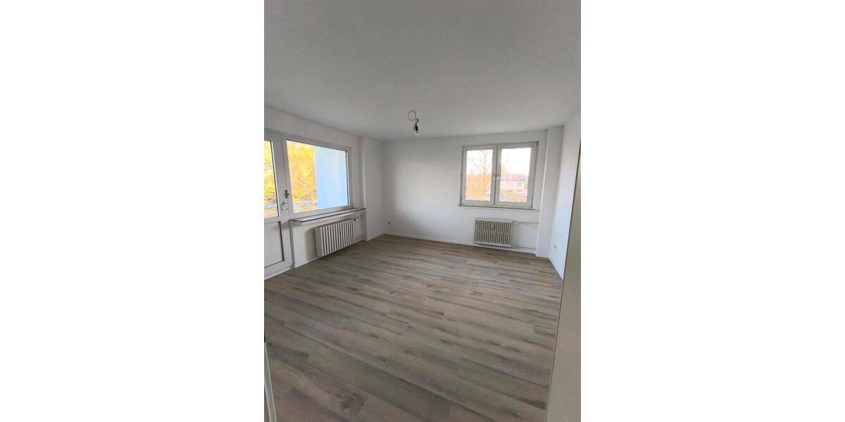 Etagenwohnung Duisburg Angerhausen - 3.5 Zimmer, 67 m&sup2;, 720&euro; | Angebot:26036534