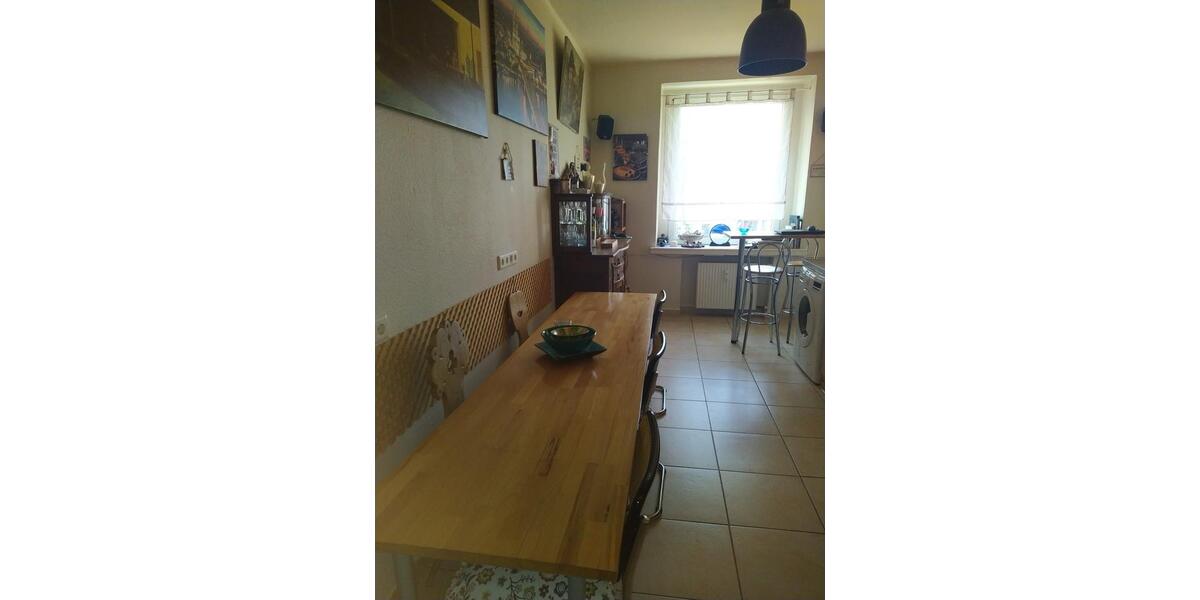 Etagenwohnung Krefeld - 3 Zimmer, 112 m&sup2;, 880&euro; | Angebot:26272589