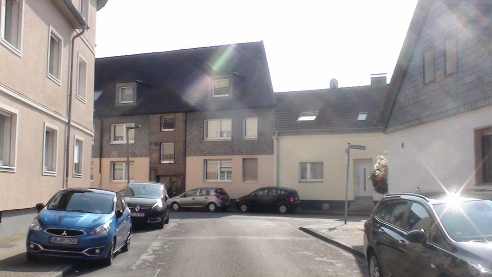 Dachgeschoßwohnung Oberhausen - 3 Zimmer, 70 m&sup2;, 118.000&euro; | Angebot:26945409