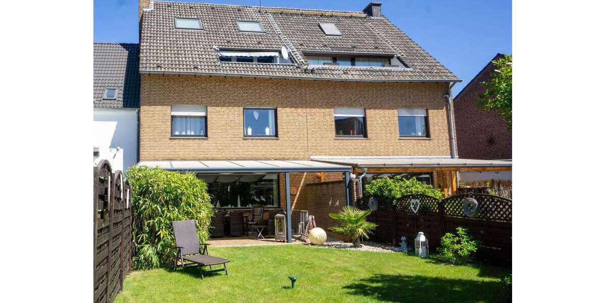 Etagenwohnung Moers Hochstraß - 4 Zimmer, 107 m&sup2;, 310.000&euro; | Angebot:27329005