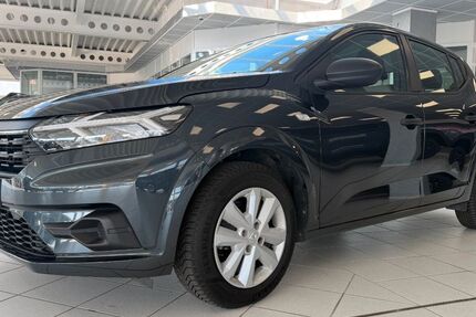 Dacia Sandero 32.450 km 12.990 &euro; Neukirchen-Vluyn 47506