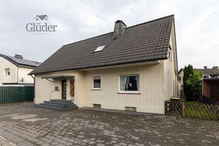 Haus Moers Hochstraß - 6 Zimmer, 125 m&sup2;, 463.000&euro; | Angebot:20224674