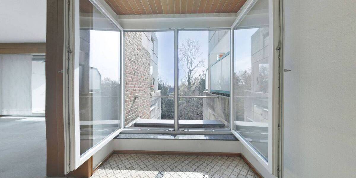 Etagenwohnung Krefeld Bockum - 2 Zimmer, 102 m&sup2;, 269.000&euro; | Angebot:26258186