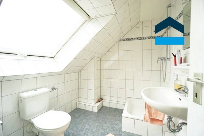 Etagenwohnung Rheinberg Budberg - 4 Zimmer, 104 m&sup2;, 179.000&euro; | Angebot:25822111