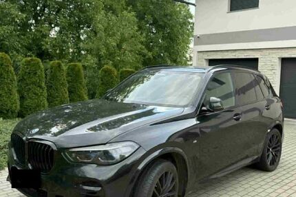 BMW X5 80.000 km 68.900 &euro; Duisburg 47057