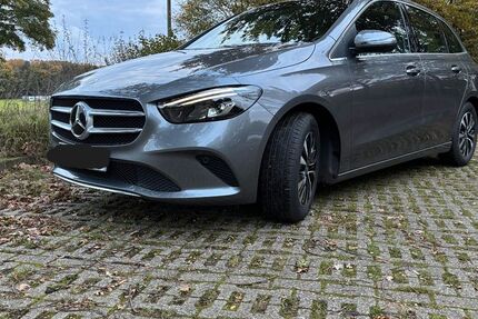 Mercedes-Benz B 200 28.755 km 22.999 &euro; Dinslaken 46537