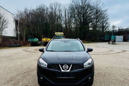 Nissan Qashqai 179.540 km 6.500 &euro; Oberhausen 46049