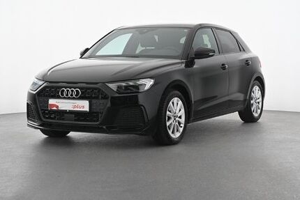 Audi A1 9.381 km 23.880 &euro; Essen 45143