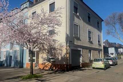 Haus Essen Stoppenberg - 9 Zimmer, 221 m&sup2;, 299.000&euro; | Angebot:26788579