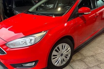 Ford Focus 160.500 km 4.990 &euro; Duisburg 47059