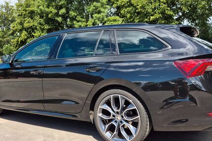 Skoda Octavia 43.000 km 28.199 &euro; Voerde 46562