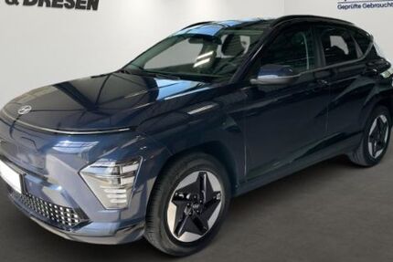 Hyundai KONA Elektro 17.786 km 26.950 &euro; Gelsenkirchen 45891