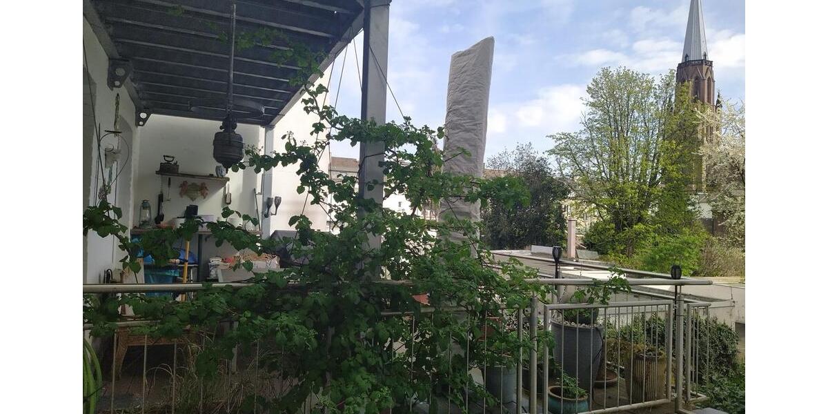 Etagenwohnung Krefeld - 3 Zimmer, 112 m&sup2;, 880&euro; | Angebot:26272589