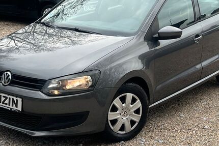 VW Polo 135.805 km 4.999 &euro; Duisburg 47137