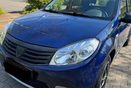 Dacia Sandero 93.147 km 2.399 &euro; Krefeld 47809