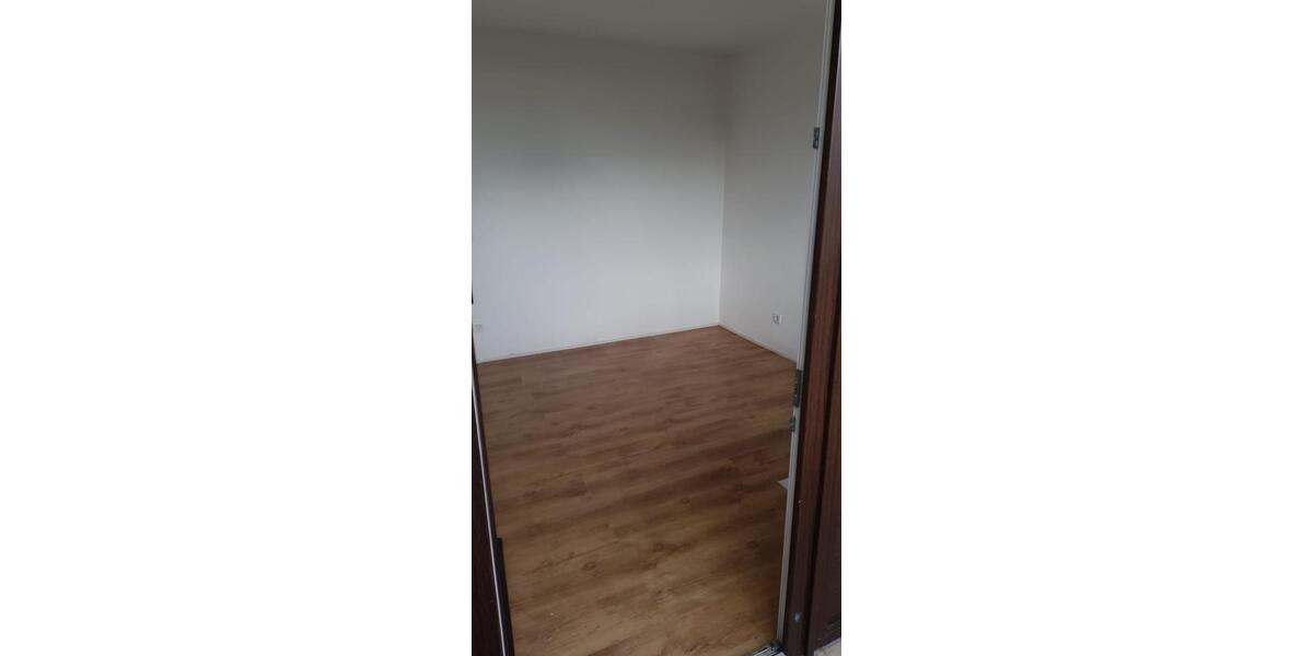 Etagenwohnung Kamp-Lintfort Lintfort - 3.5 Zimmer, 69 m&sup2;, 163.000&euro; | Angebot:26740939