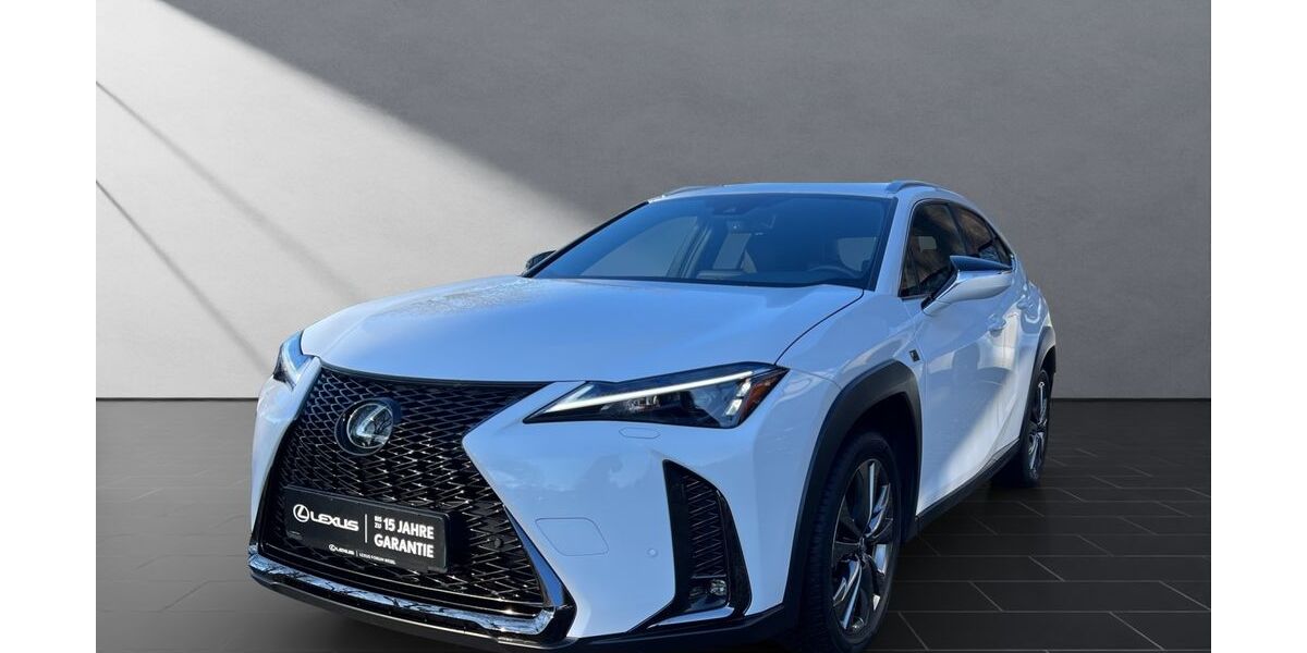 Lexus UX 34.330 km 32.990 &euro; Wesel 46485