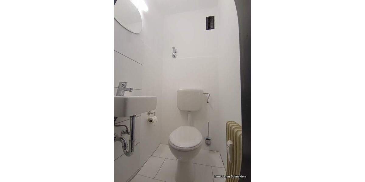 Etagenwohnung Krefeld Cracau - 2 Zimmer, 64 m&sup2;, 580&euro; | Angebot:26244441