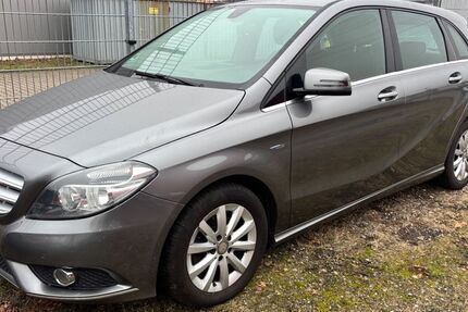 Mercedes-Benz B 200 245.000 km 3.900 &euro; Rheinberg 47495