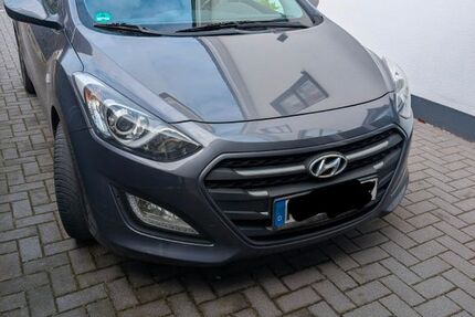 Hyundai i30 220.721 km 5.099 &euro; Krefeld 47829