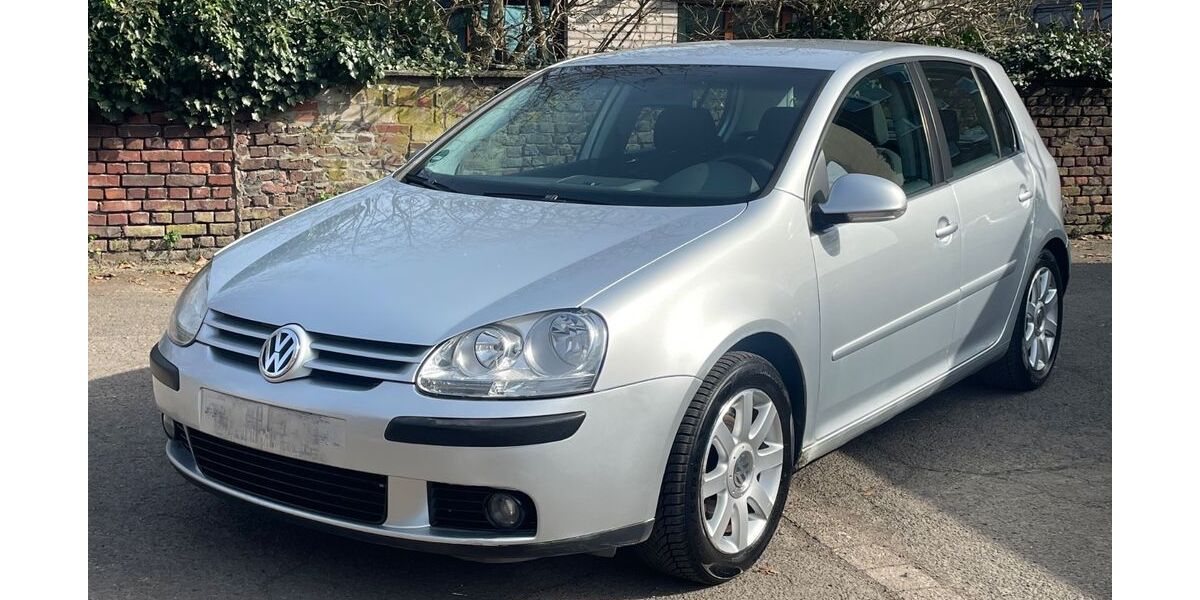 VW Golf 146.678 km 4.750 &euro; Krefeld 47799