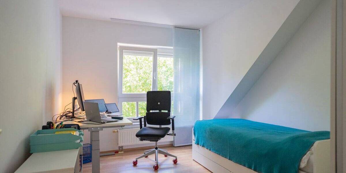 Etagenwohnung Krefeld / Cracau Cracau - 4 Zimmer, 91 m&sup2;, 259.000&euro; | Angebot:25695251