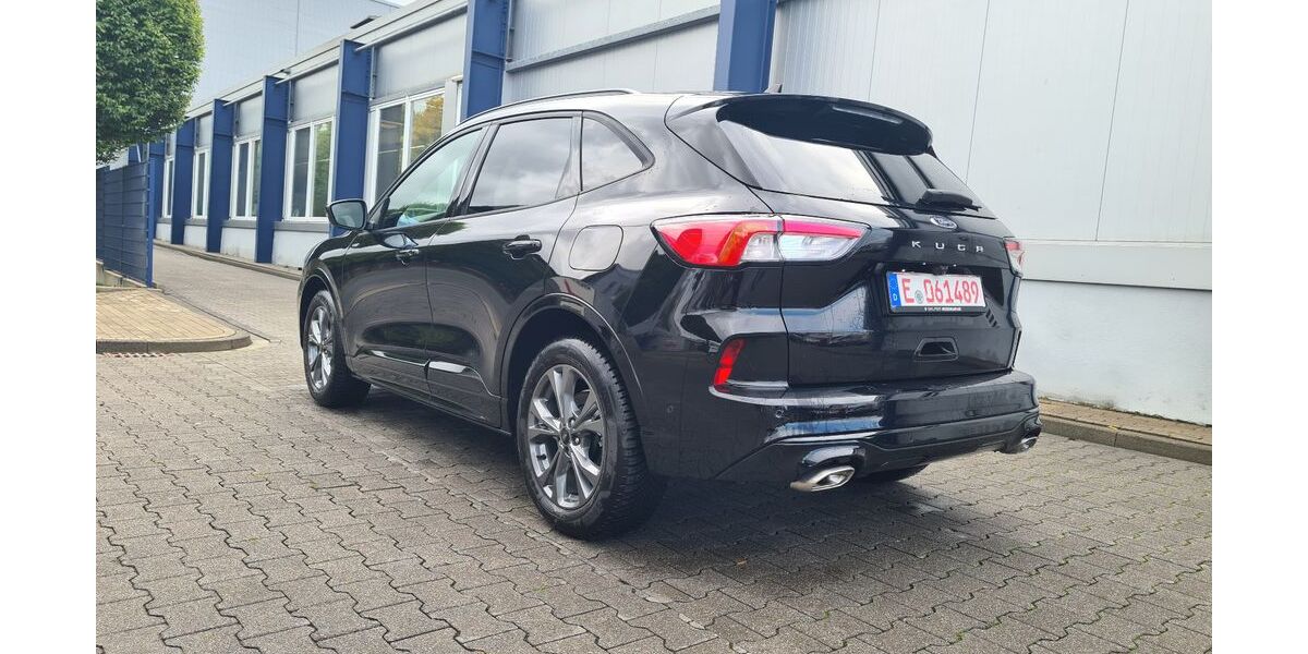 Ford Kuga 17.990 km 22.700 &euro; Essen 45276