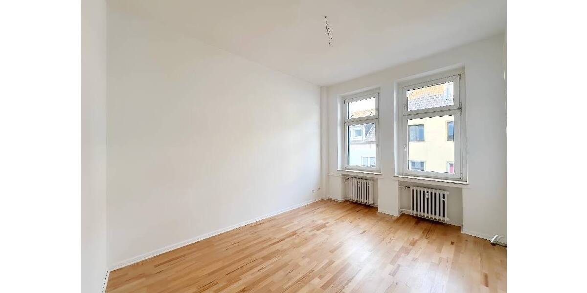 Etagenwohnung Krefeld Stadtmitte - 3 Zimmer, 77 m&sup2;, 650&euro; | Angebot:26187267