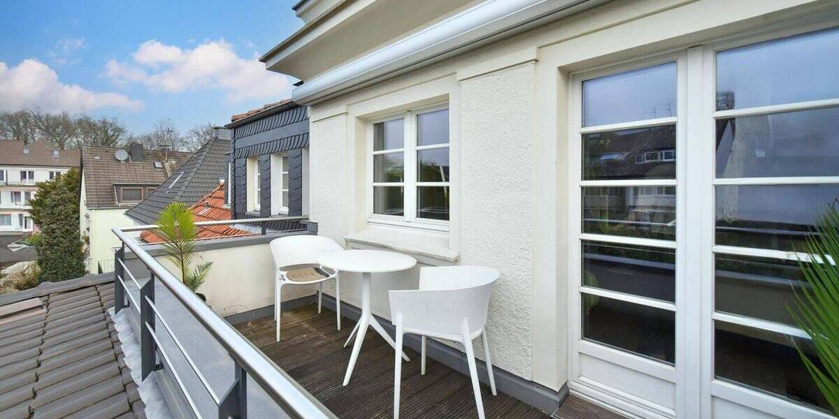 Etagenwohnung Essen / Bredeney Bredeney - 2 Zimmer, 81 m&sup2;, 375.000&euro; | Angebot:26307551