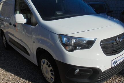 Opel Combo 111.600 km 11.999 &euro; Duisburg 47249