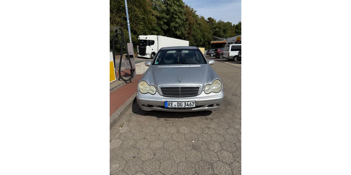 Mercedes-Benz C 200 299.820 km 1.899 &euro; Gladbeck 45964