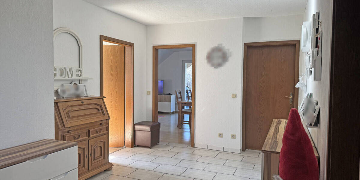 Mehrfamilienhaus, Wohnhaus Wesel Lackhausen - 7 Zimmer, 212 m&sup2;, 530.000&euro; | Angebot:25970382