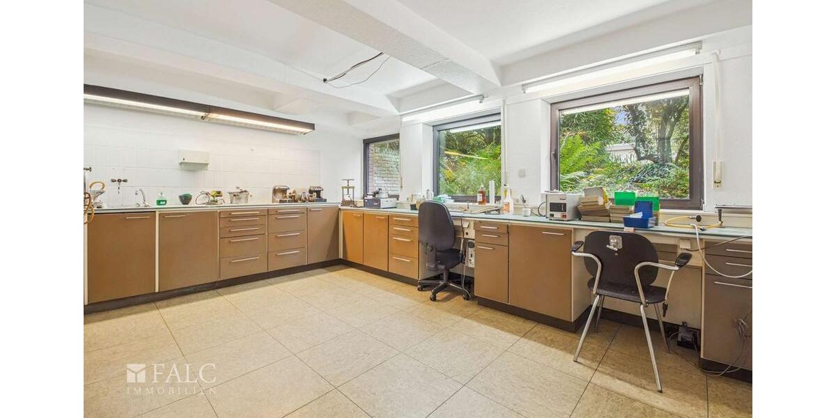 Gewerbeobjekt Krefeld Gartenstadt - 1.500&euro; | Angebot:23425655