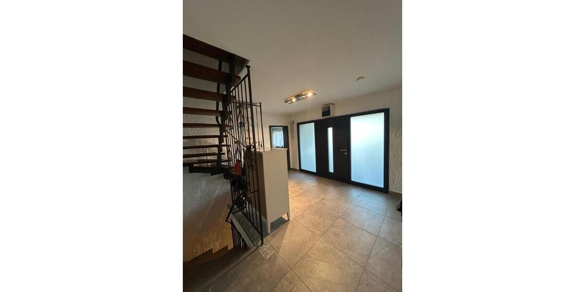 Provisionsfrei* Großzügiges Einfamilienhaus mit ELW - provisionsfrei - - Einfamilienhaus Sonsbeck | Angebot:25752053