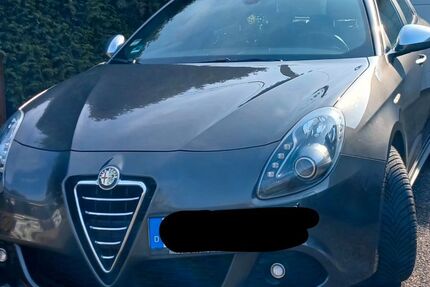Alfa Romeo Giulietta 121.000 km 6.700 &euro; Neukirchen-Vluyn 47506