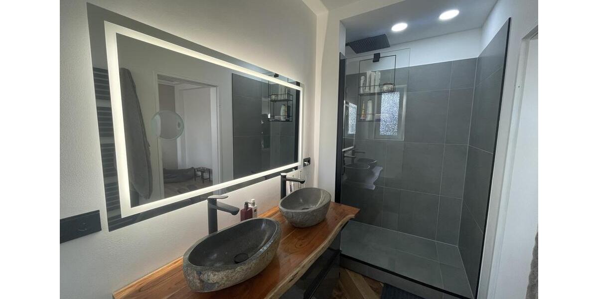 Etagenwohnung Krefeld Cracau - 4 Zimmer, 112 m&sup2;, 1.240&euro; | Angebot:25871602