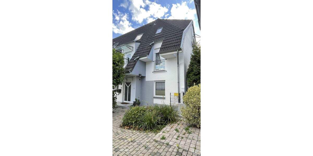 Reihenendhaus Rheinberg - 8 Zimmer, 255 m&sup2;, 690.000&euro; | Angebot:25674889